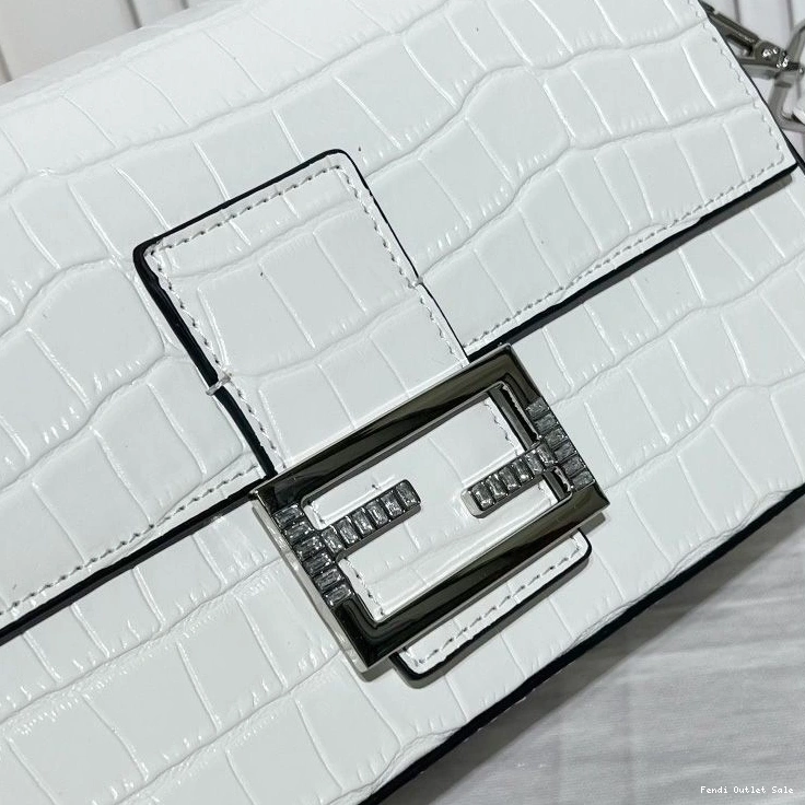 Affordable Bag White Medium In Tiffany Leather Fendi Baguette Crocodile 0820